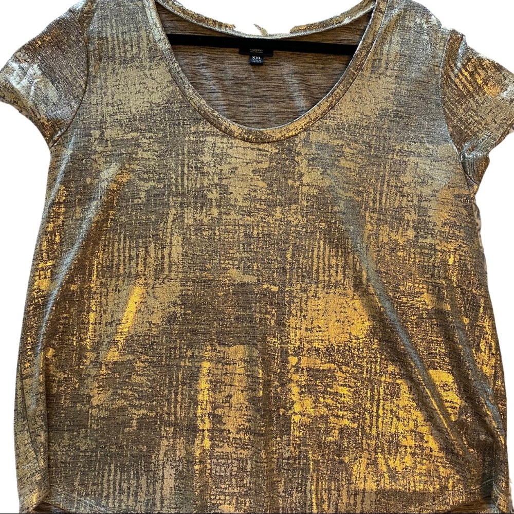 MOSSIMO Gold top